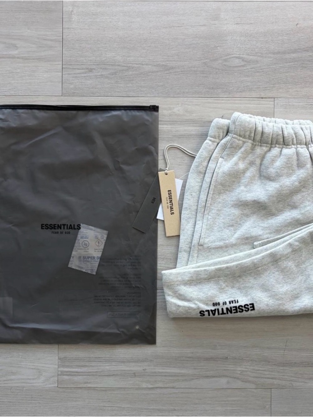 Fear of God ESSENTIALS Light Gray Athletic Shorts - Picture 2 of 3